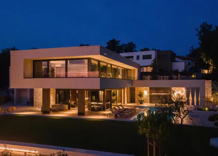 Villa Volpe By Guide *